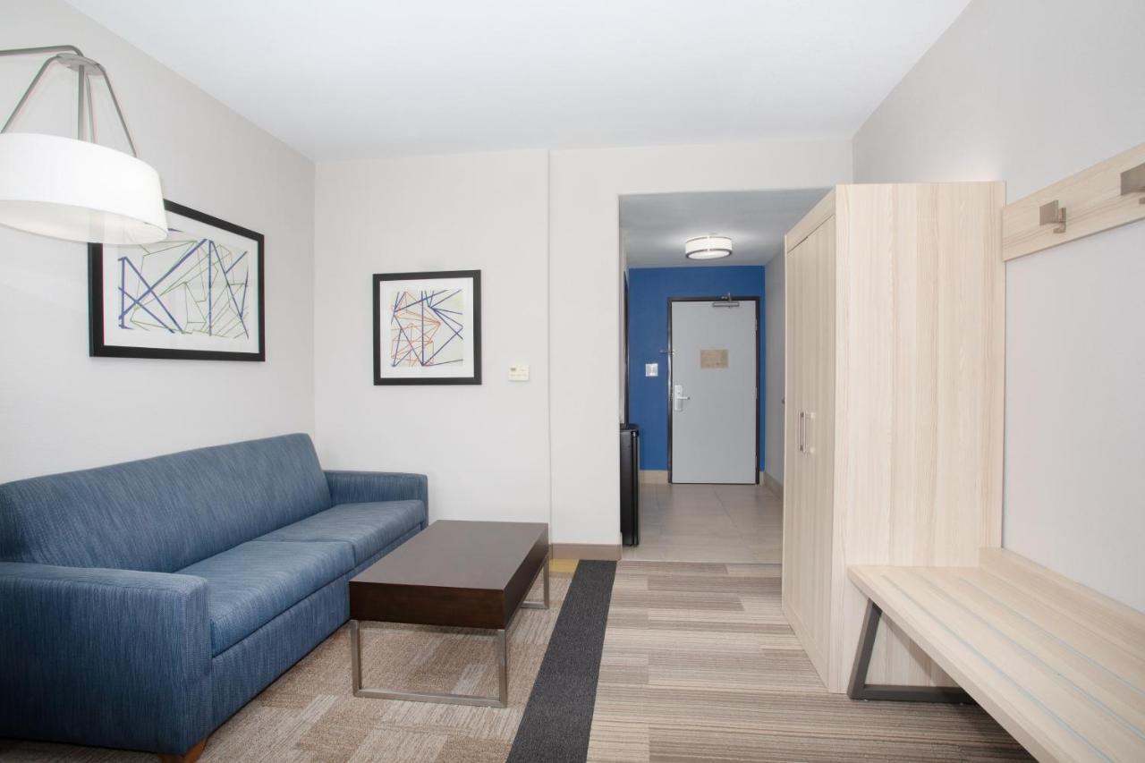 Holiday Inn Express & Suites Phoenix Glendale Dist By Ihg Rum bild