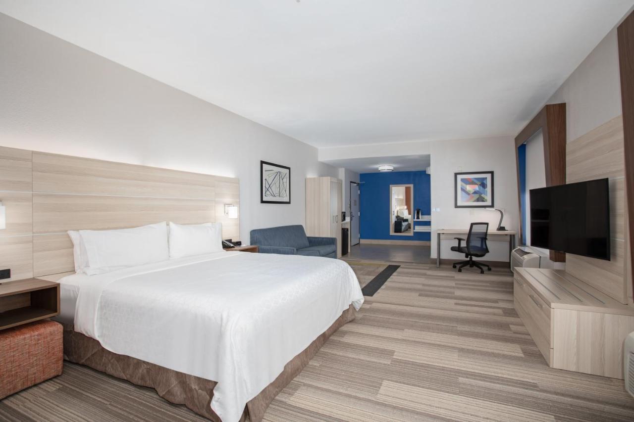 Holiday Inn Express & Suites Phoenix Glendale Dist By Ihg Rum bild