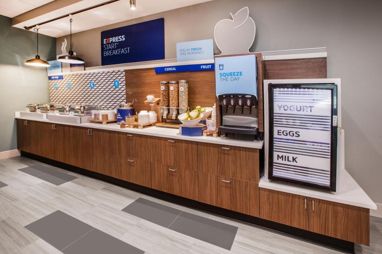 Holiday Inn Express & Suites Phoenix Glendale Dist By Ihg Exteriör bild