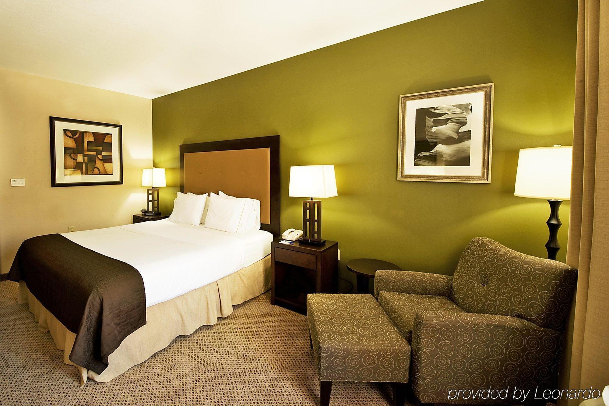 Holiday Inn Express & Suites Phoenix Glendale Dist By Ihg Exteriör bild